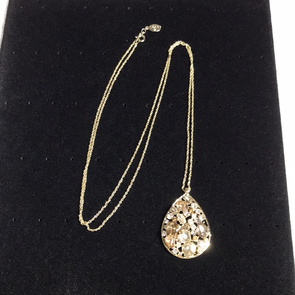 NWOT LOFT Large Crystal Teardrop Pendant Long Necklace gold tone chain - Picture 4 of 11